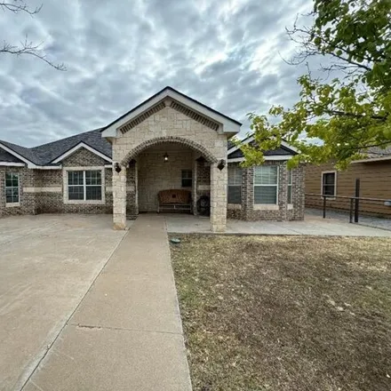 Buy this 3 bed house on 1621 South Marshall Street in Midland, TX 79701