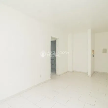 Rent this 2 bed apartment on Condomínio Jardim Ipiranga in Avenida Ipiranga 7000/7020/7040/7060, Jardim Botânico