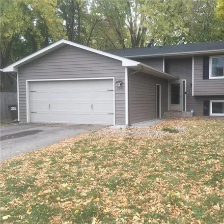 Buy this 4 bed house on 2365 Carlsbad Plaza in Woodbury, MN 55125