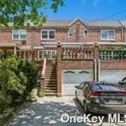 Buy this 5 bed house on 727 East 79th Street in New York, NY 11236