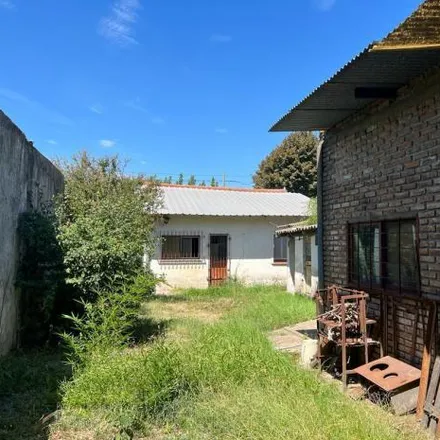 Buy this 2 bed house on Tomás Nother 1142 in Adrogué, Argentina