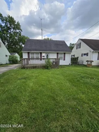 Buy this 2 bed house on 1253 Latham Ave in Lima, Ohio