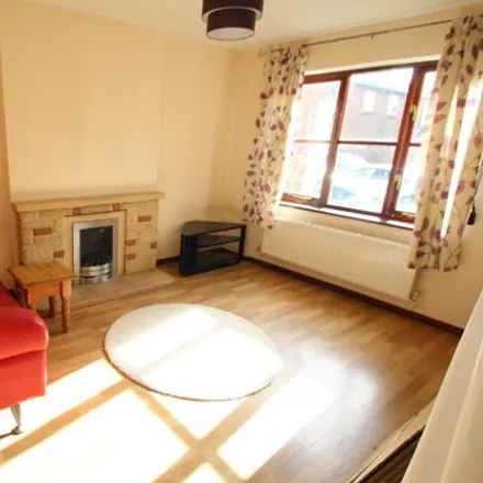 Image 4 - 74 Winsbury Way, Bristol, BS32 9BE, United Kingdom - House for rent