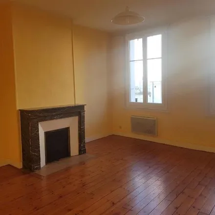 Rent this 1 bed apartment on 18 Place Clémenceau in 41800 Montoire-sur-le-Loir, France