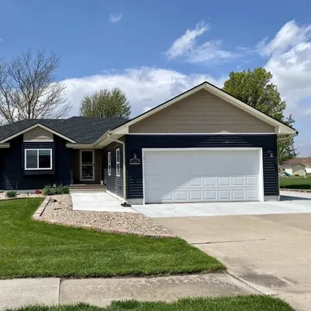Image 1 - 1543 Hillcrest Drive, Hastings, NE 68955, USA - House for sale