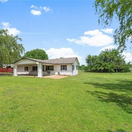 Buy this 3 bed house on 1145 West Harris Road in Muskogee County, OK 74401