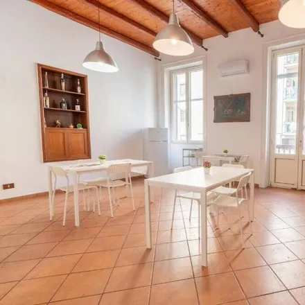 Rent this 3 bed apartment on Palermo