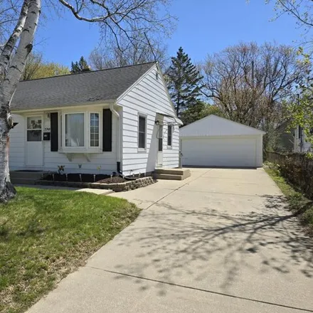 Buy this 2 bed house on 3768 North 74th Street in Milwaukee, WI 53216