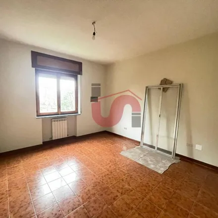Image 3 - Delcogliano, Via Raffaele Delcogliano, 82100 Benevento BN, Italy - Apartment for rent