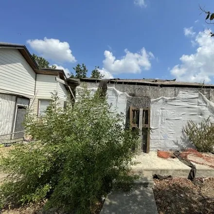 Buy this 2 bed house on 3147 Colima Street in San Antonio, TX 78207