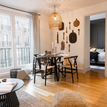Image 6 - 131 Rue des Dames, 75017 Paris, France - Apartment for rent