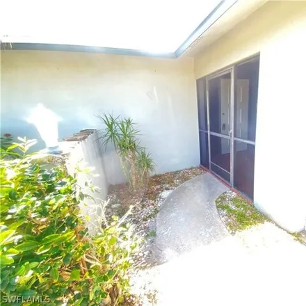 Image 4 - 1888 Viscaya Parkway, Cape Coral, FL 33990, USA - House for rent