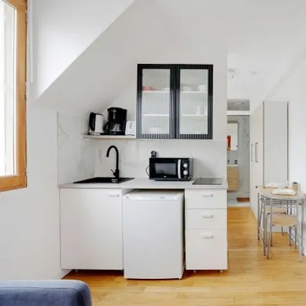 Image 5 - 24 Rue Galilée, 75116 Paris, France - Apartment for rent