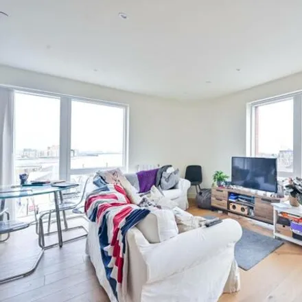 Rent this 2 bed apartment on Concierge in Duke of Wellington Avenue, London
