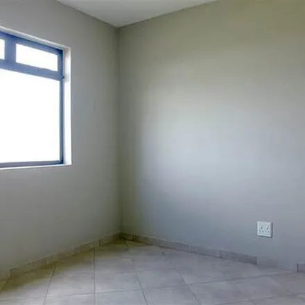 Image 3 - Minjetto Road, Buffalo City Ward 31, Kidd's Beach, South Africa - Apartment for rent