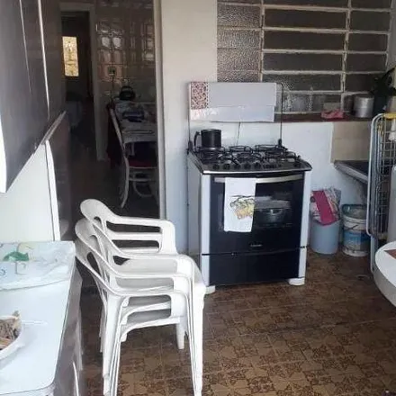 Buy this 3 bed house on Rua Guarujá in Mirandópolis, São Paulo - SP