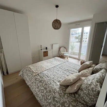 Rent this 2 bed apartment on 21 bis Rue Médéric in 92110 Clichy, France