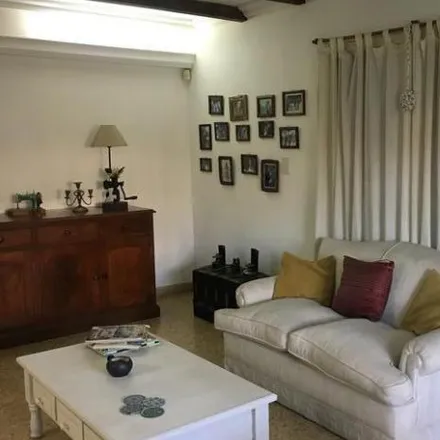 Buy this 3 bed house on Avenida Amenedo 1417 in Adrogué, Argentina