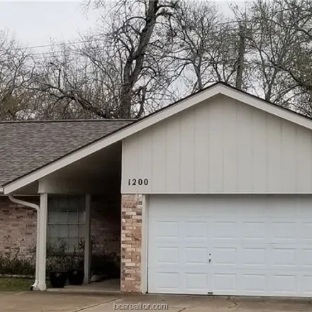 Rent this 3 bed house on 1200 Holleman Dr in College Station, Texas