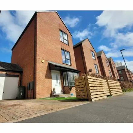 Buy this 4 bed townhouse on Silver Court Gardens in Brownhills, WS8 6FJ