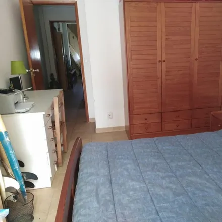 Image 1 - unnamed road, 2810-224 Almada, Portugal - Room for rent