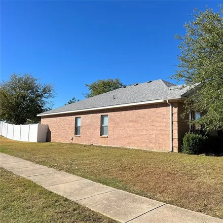Image 2 - 1044 Junegrass Lane, Crowley, TX 76036, USA - House for rent