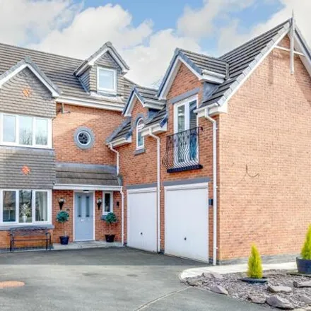 Buy this 5 bed house on 2 in Farrier Way, Appley Bridge