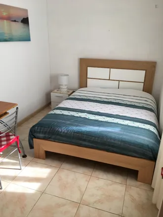 Rent this 1studio room on Avenida Doutor Teófilo Carvalho dos Santos in 2720-352 Amadora, Portugal