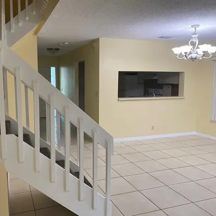 Image 6 - 3966 Cocoplum Circle, Coconut Creek, FL 33063, USA - Townhouse for rent