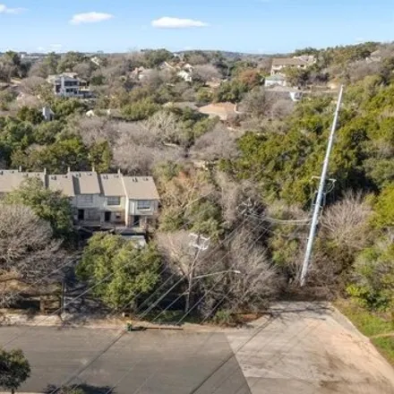 Image 3 - 1804 Capital Parkway, Austin, TX 78746, USA - House for sale