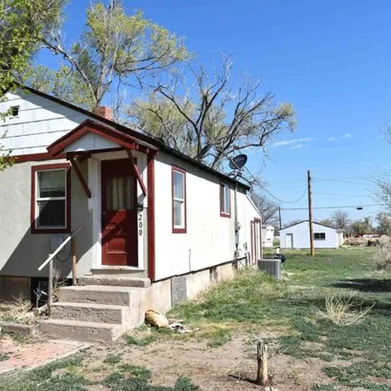 Buy this 1 bed house on 401 North Quincy Street in St. Francis, KS 67756