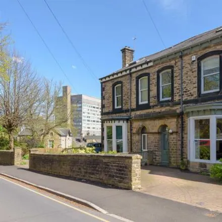 Buy this 5 bed duplex on Beech Hill Road in Sheffield, S10 2SB
