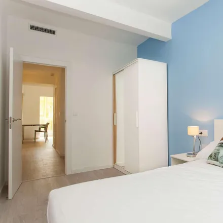 Rent this 2 bed apartment on Carrer dels Enamorats in 108, 08026 Barcelona