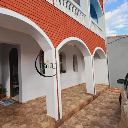 Buy this 3 bed house on Rua Antônio Ruy Rumera in Vila São João, Itupeva - SP
