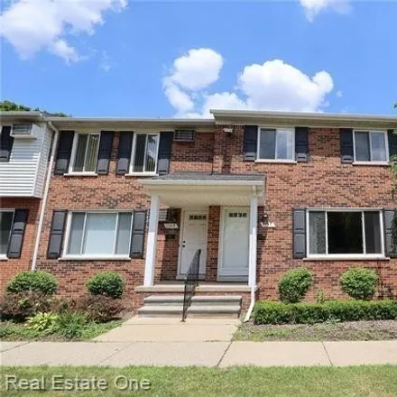 Rent this 3 bed condo on Ann Maria Drive in Rochester Hills, MI 48306