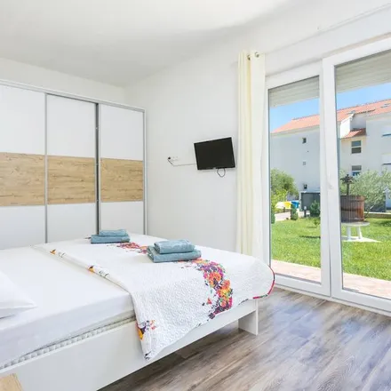 Rent this 3 bed house on 21217 Kaštel Štafilić in Put sv. Lucije 34, 21217 Grad Kaštela