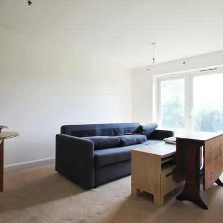 Image 6 - Egrove Close, Oxford, OX1 4XU, United Kingdom - Apartment for rent