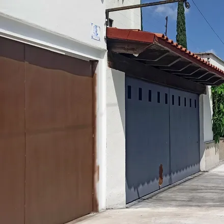 Buy this studio house on Calle San Juan Bosco in Delegaciön Santa Rosa Jáuregui, 76100 Juriquilla