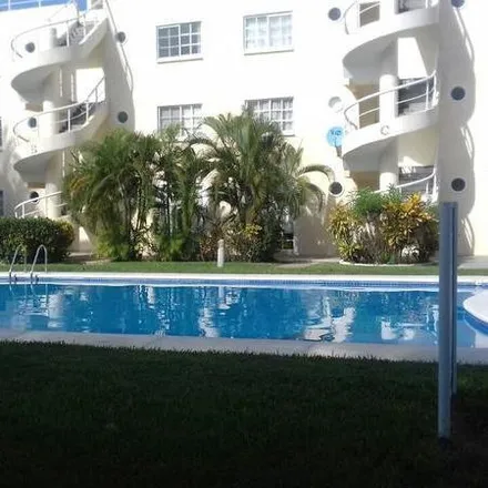 Rent this 2 bed apartment on Avenida La Vuelta del Mundo in Fraccionamiento Puente del Mar, 39893