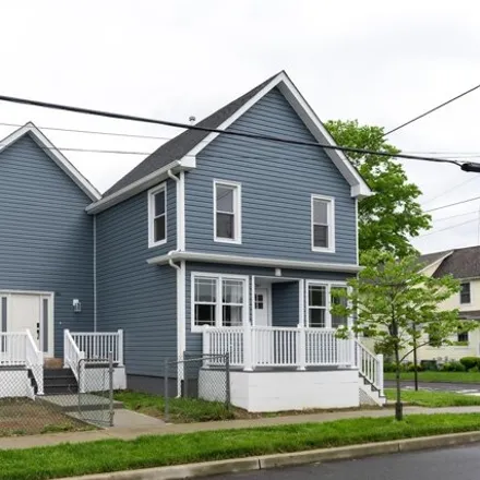 Rent this 1 bed house on 54 Bannard Street in Freehold, NJ 07728