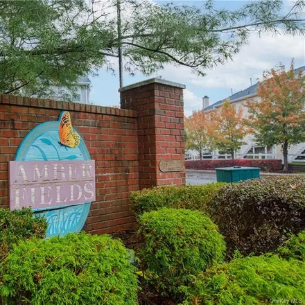 Buy this 2 bed condo on 61 Meadow Lane in Nanuet, NY 10977