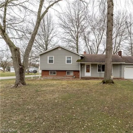 Buy this 3 bed house on 2179 Monter Avenue in Louisville, OH 44641