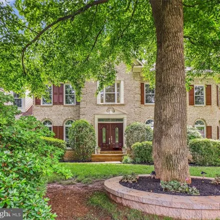 Buy this 6 bed house on 9131 Silver Pointe Way in Crosspointe, Fairfax County
