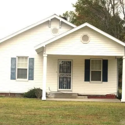 Buy this 2 bed house on 3814 South Main Street in Pine Bluff, AR 71601