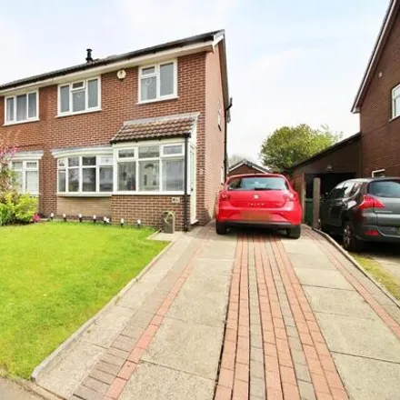 Buy this 3 bed duplex on The Cheethams in Horwich, BL6 5RR