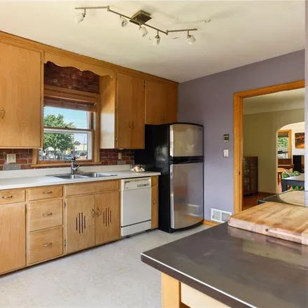 Image 9 - 4298 2nd Street Northeast, Columbia Heights, MN 55421, USA - House for sale