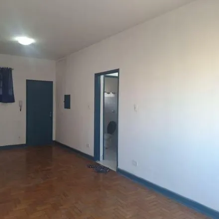 Rent this 1 bed apartment on Rua Santo Antônio 333 in República, São Paulo - SP