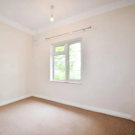 Image 3 - Inchmery Road, London, SE6 2LP, United Kingdom - Apartment for rent