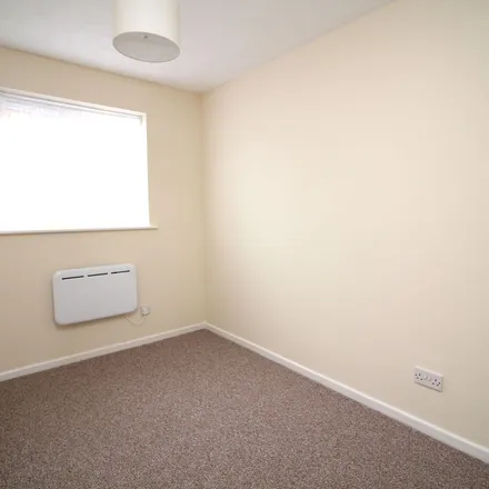 Image 2 - Westmarsh Drive, Palm Bay, Margate, CT9 3NX, United Kingdom - Apartment for rent