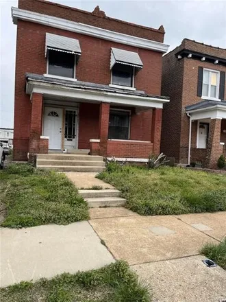 Image 1 - 5249 Wabada Avenue, St. Louis, MO 63113, USA - House for sale